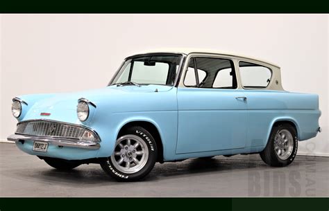 1959 ford anglia 105e.